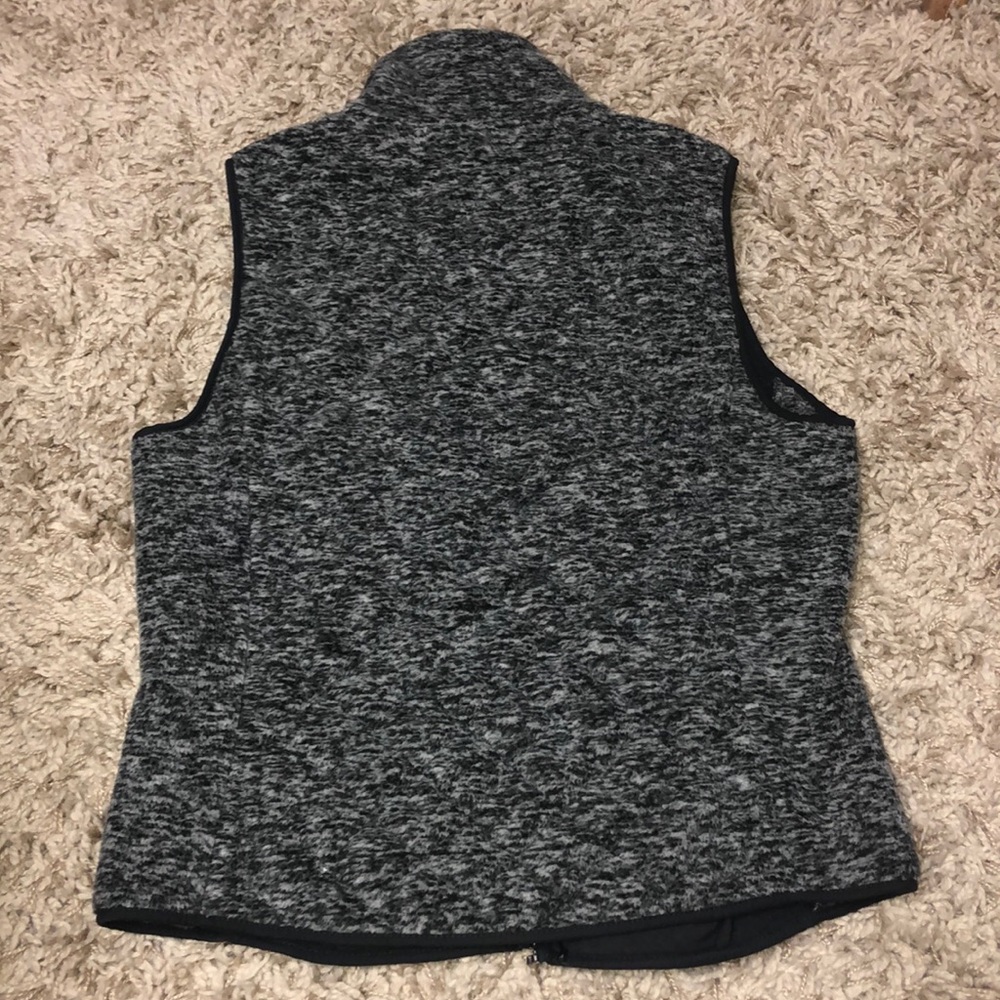 Fur Vest - Picture 3 of 4